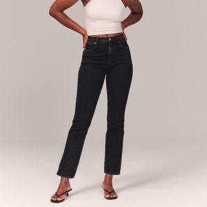 Abercrombie Ultra High Rise Ankle Straight Jean - size 25 extra short